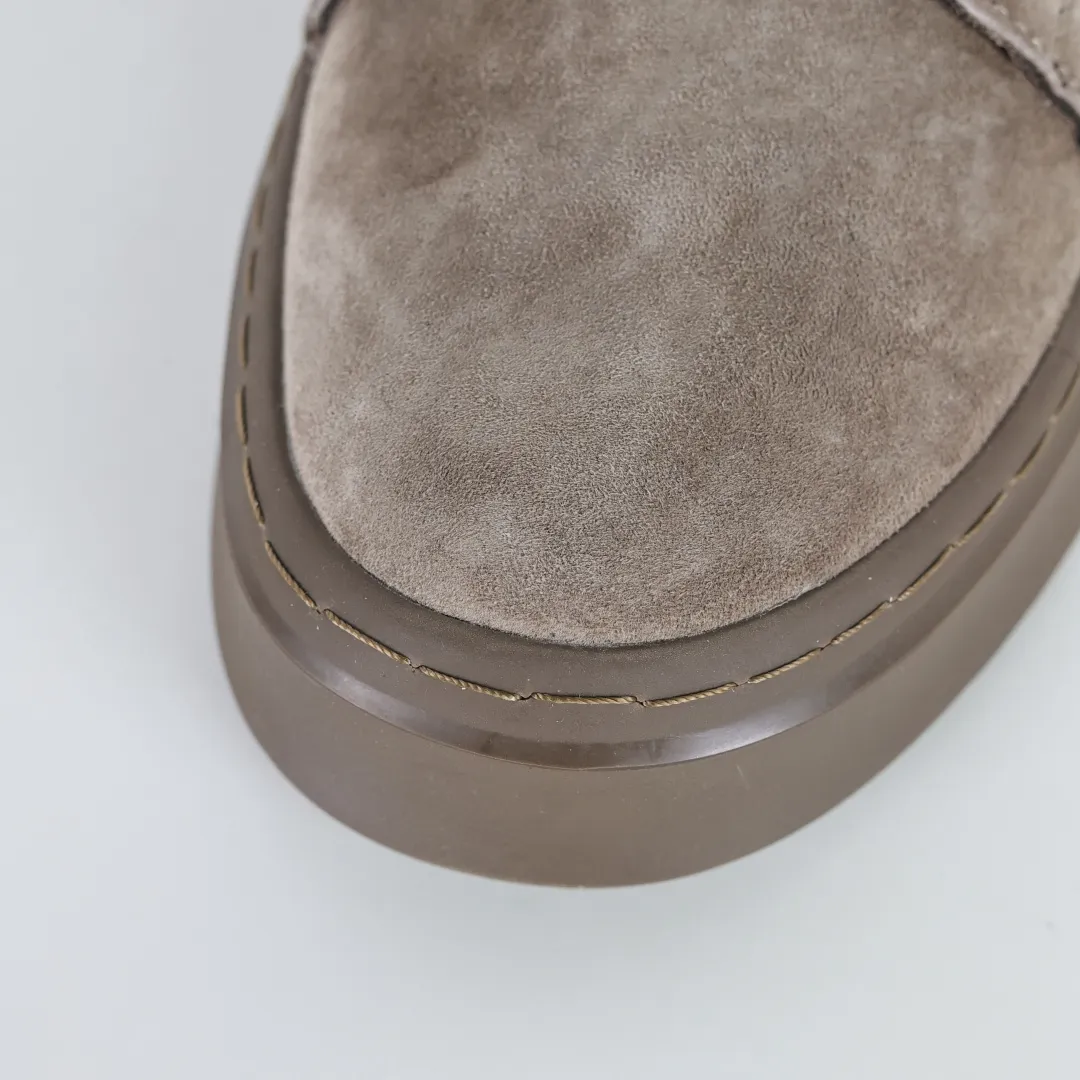 Text price 💰620 Core recommendation Good price Timberland Timberland/Timberland Customized low-top work shoes TB10088 The fabric is made of frosted cowhide to give you a perfect wearing experience. The quality is exquisite and durable. A must-have for sportsmen. Specializes in not being handsome. High-quality and first-class foot feel. Size: 38 39 40 41 42 43 44 One size larger